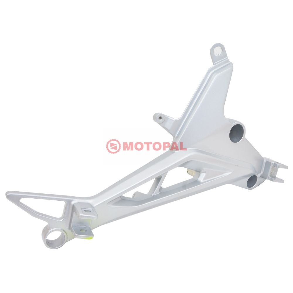 ÖN BASAMAK BRAKETİ [SAĞ] HONDA CB 125F